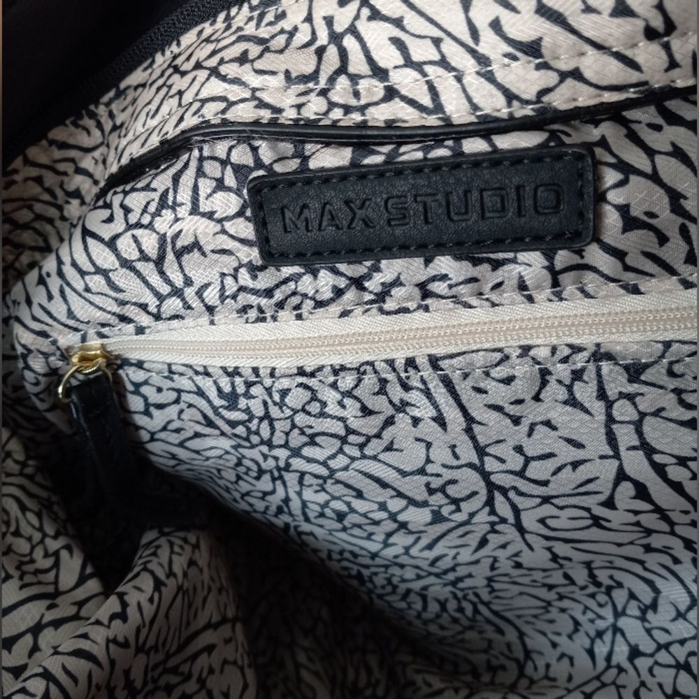 Max Studio Satchel - Picture 7 of 10
